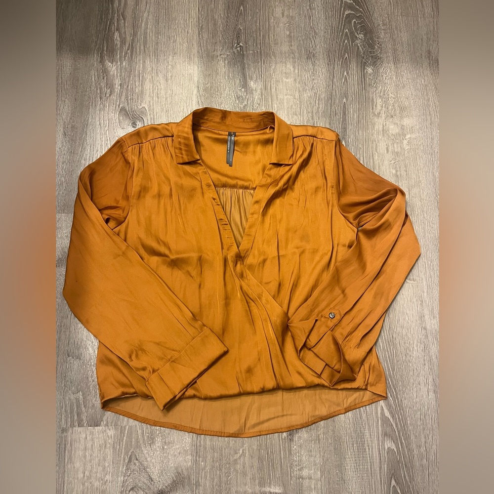 Women's Anthropologie Collared Blouse- Size Small-
Pre-owned